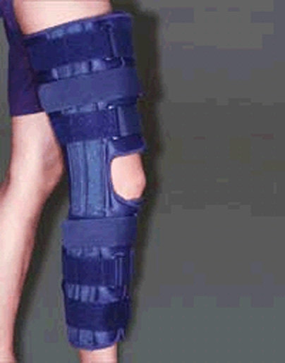 Knieschiene steif